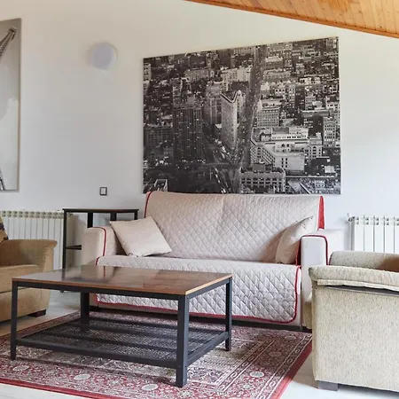 Apartament Tremp Buitenkant foto